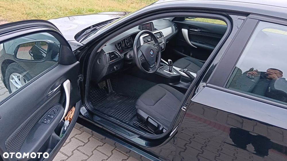 BMW Seria 1 118d Sport Line - 16