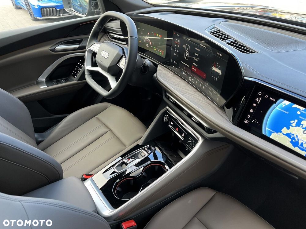 Audi Q5 Sportback - 26