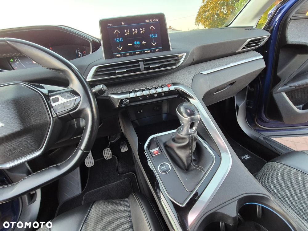 Peugeot 3008 BlueHDi 130 Stop & Start Allure - 15