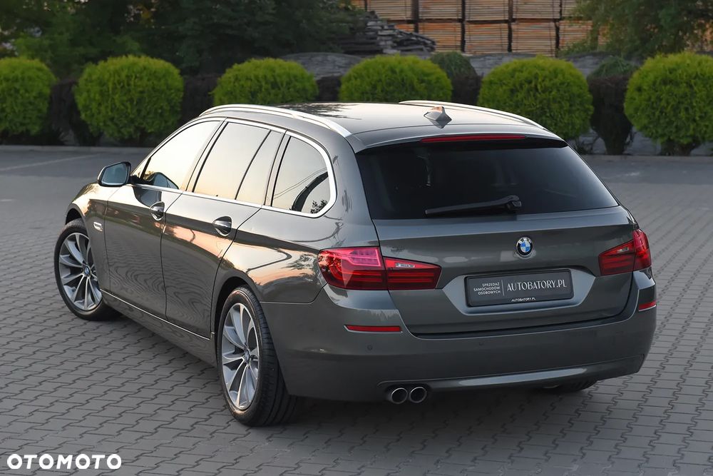 BMW Seria 5 518d Luxury Line - 15