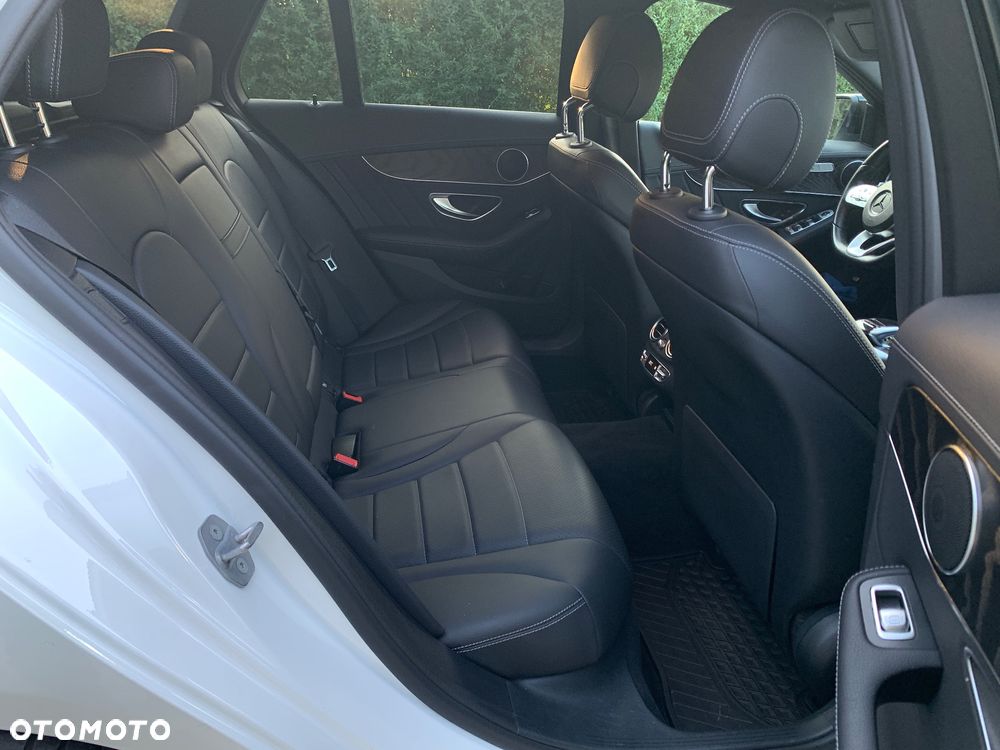 Mercedes-Benz Klasa C 220 d 9G-TRONIC AMG Line - 22