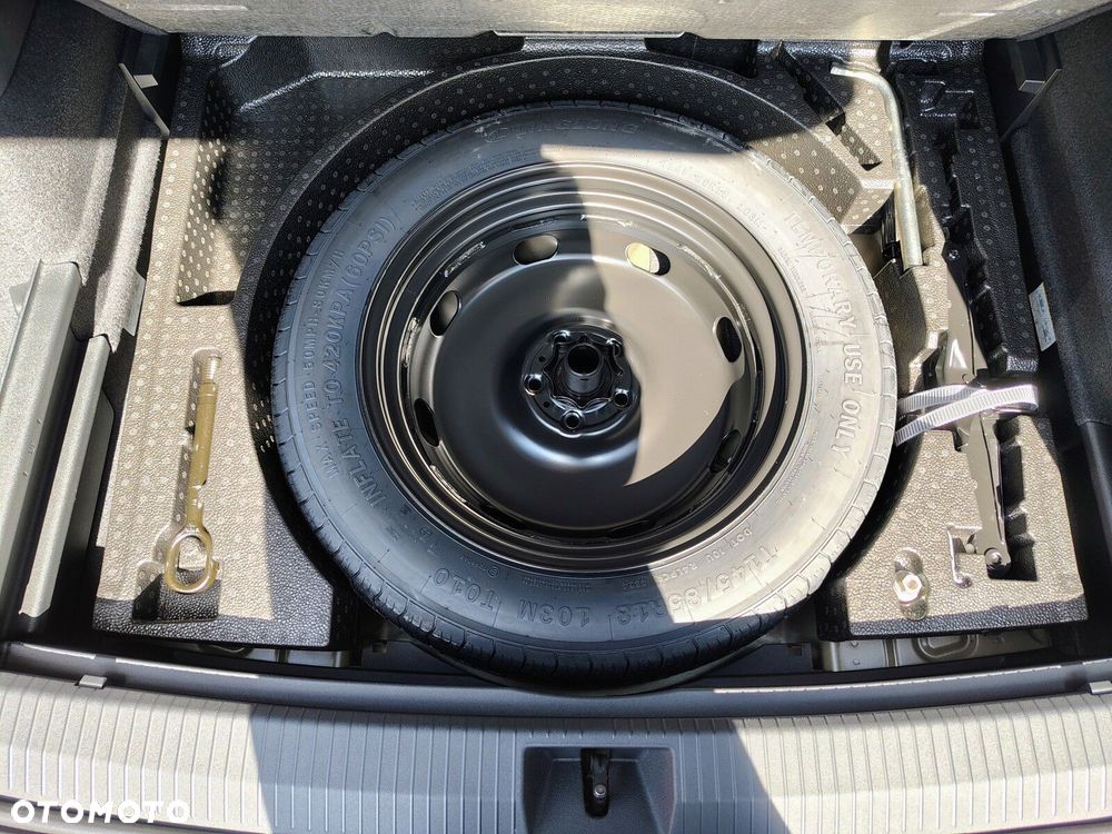 Volkswagen Tiguan - 9