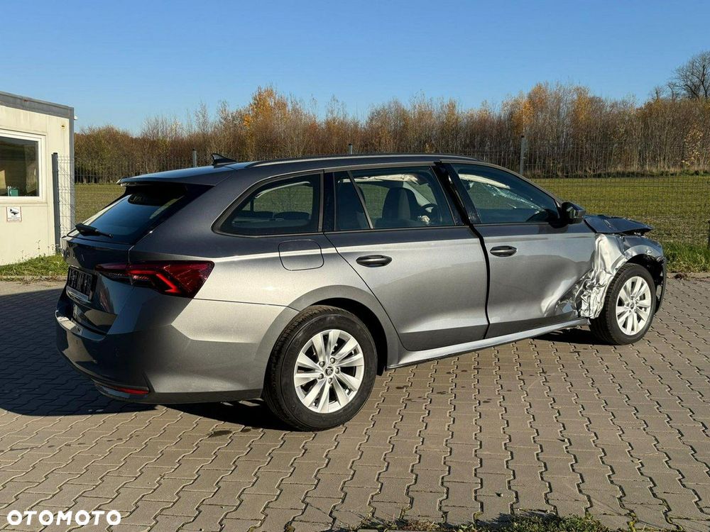 Skoda Octavia 1.5 TSI Selection - 4