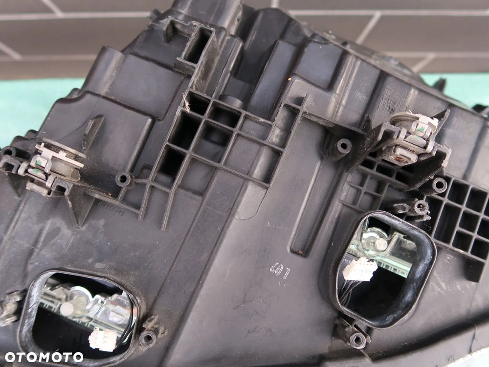lampa przedni BMW f30 F34   7498946-01 - 9