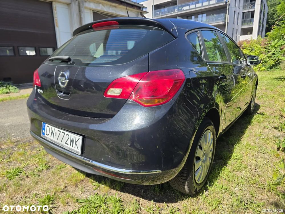 Opel Astra 1.4 T Enjoy - 16