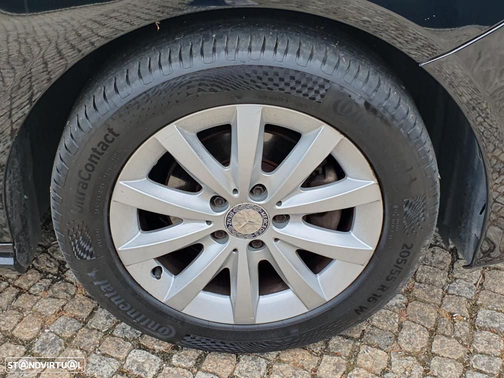 Mercedes-Benz B 180 CDi BlueEfficiency - 30