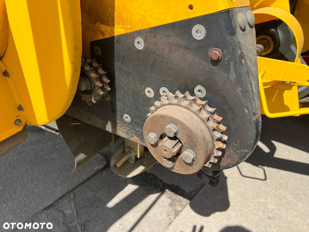 New Holland MF875W - 5