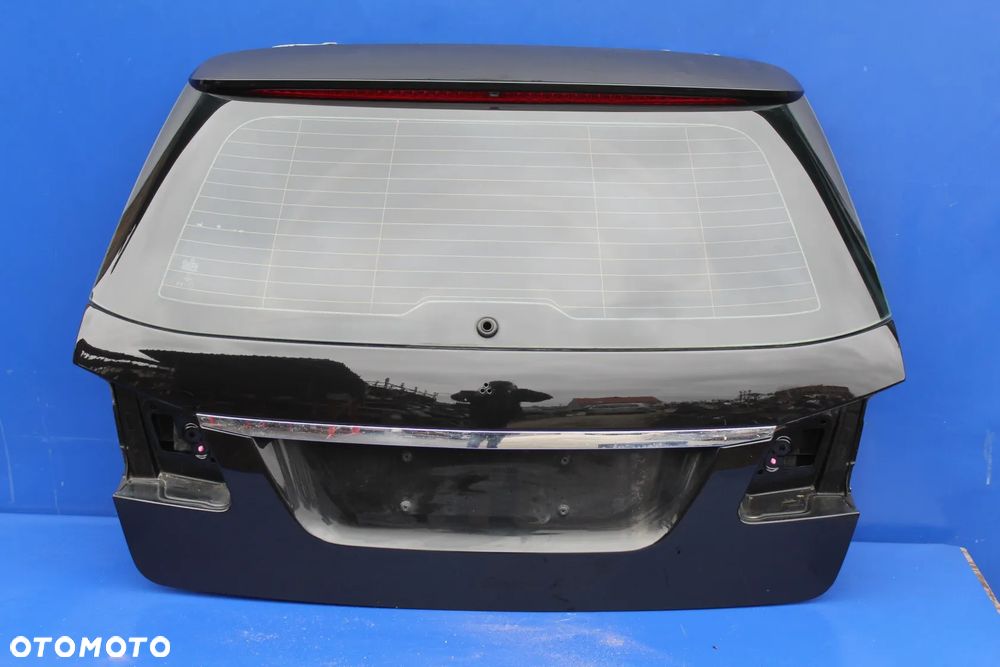 Klapa tył tylna z szybą kombi OE Mercedes W212 Lift kolor C197 2014r - 1