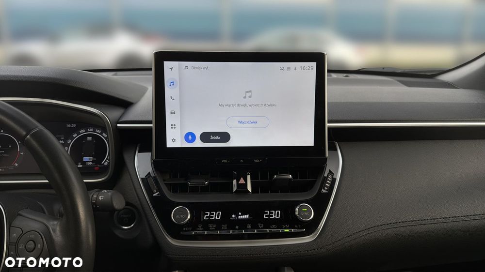 Toyota Corolla Cross 2.0 Hybrid Premiere Edition AWD - 18