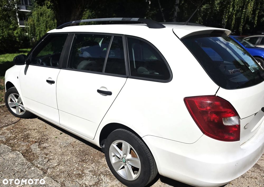 Skoda Fabia 1.6 TDI DPF Ambition - 11