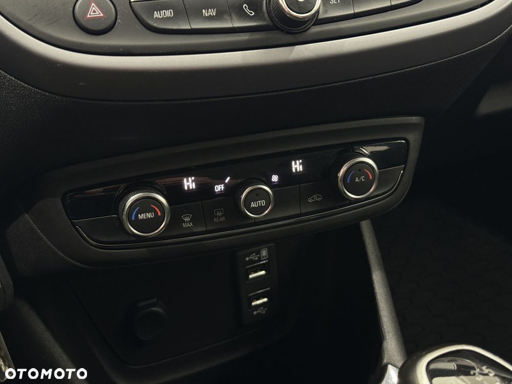 Opel Crossland X - 23