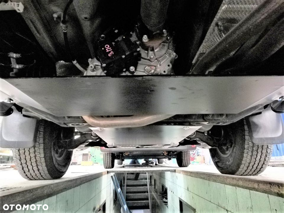Osłona, ekran  metalowy pod sinik, skrzynię biegów - 7