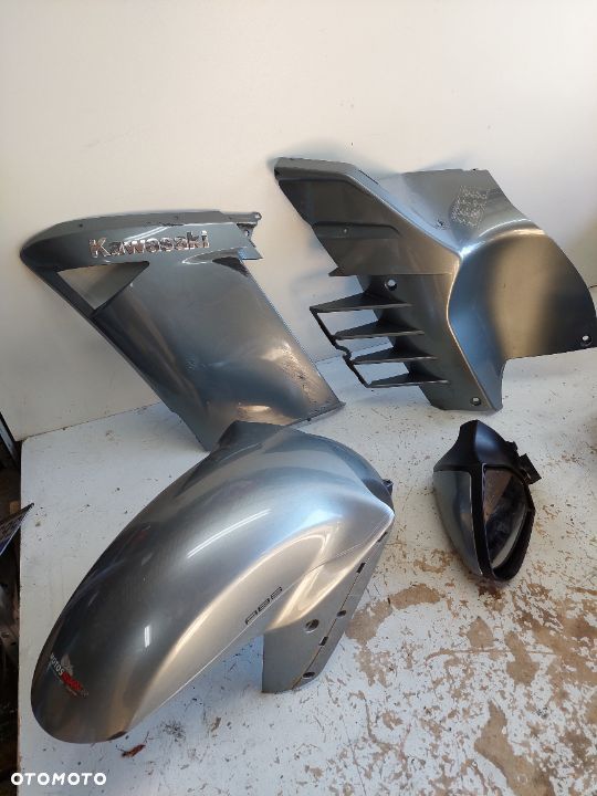 KAWASAKI GTR 1400 owiewka bok boczek lewy błotnik lusterko - 1