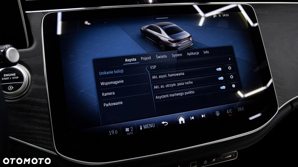 Mercedes-Benz Klasa E 200 mHEV 4-Matic AMG 9G-Tronic - 31