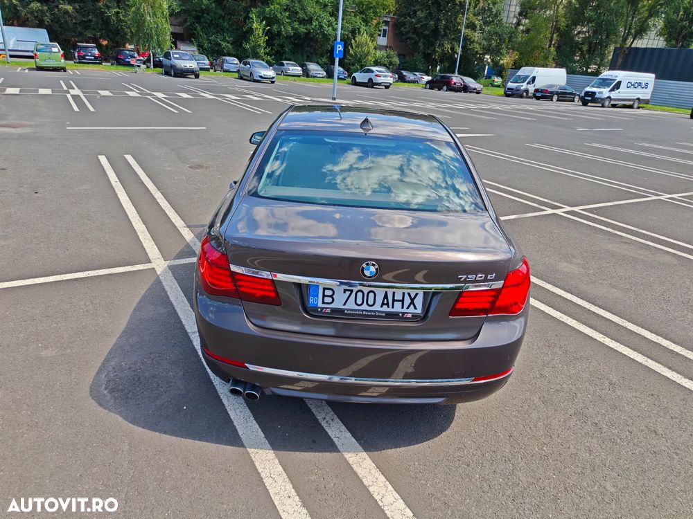 BMW Seria 7 730d - 27