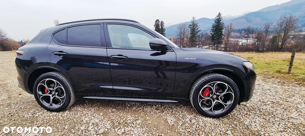 Alfa Romeo Stelvio 2.0 Turbo 16V AT8-Q4 Veloce Ti - 15