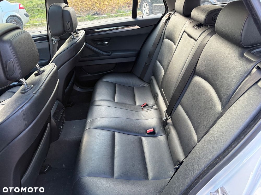 BMW Seria 5 - 12