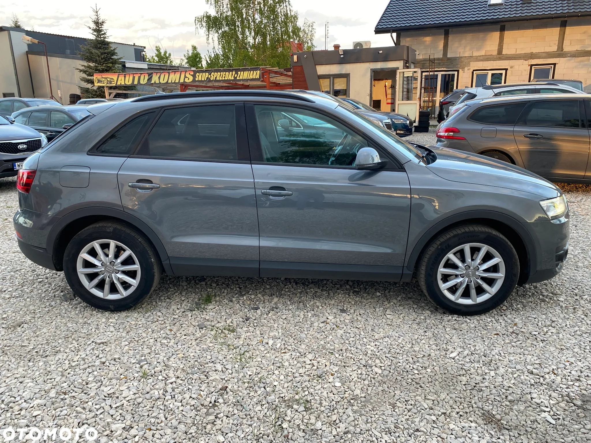 Audi Q3 2.0 TDI Edycja Specjalna - 4