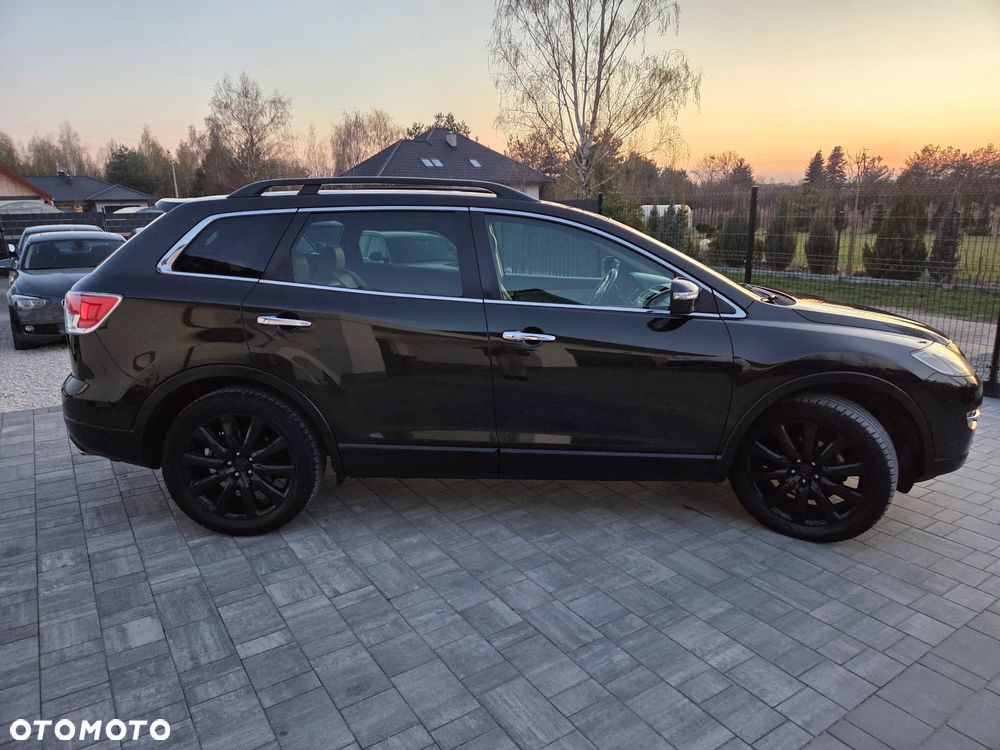 Mazda CX-9 3.7 V6 - 7