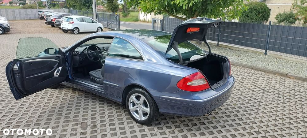 Mercedes-Benz CLK - 30