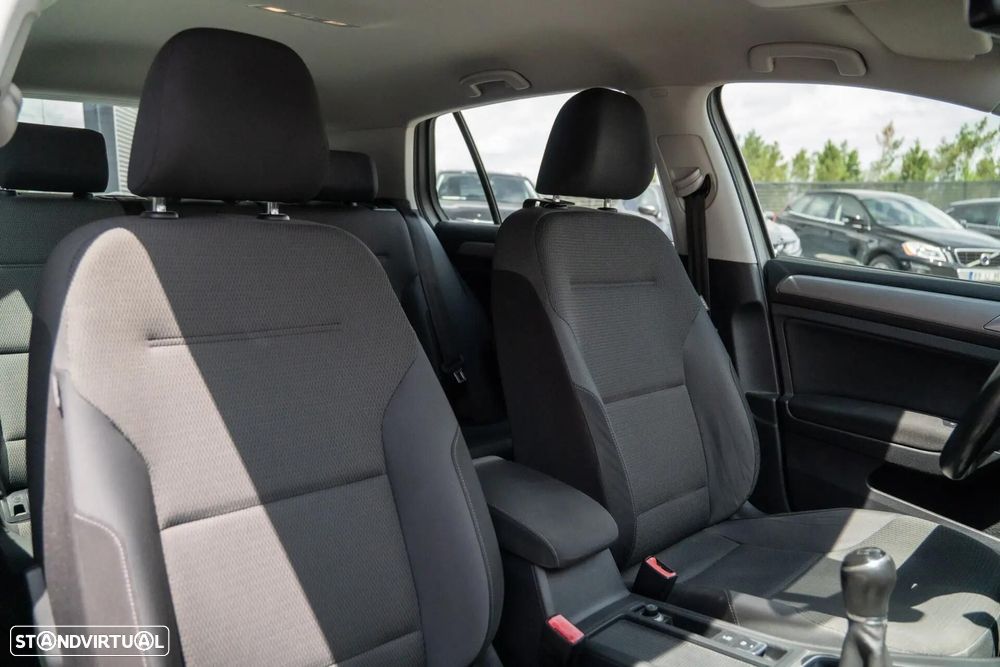 VW Golf 1.6 TDi GPS Edition - 21