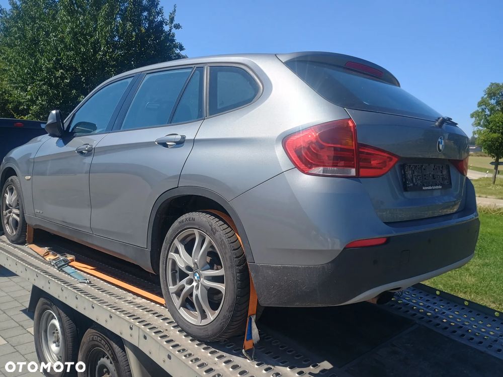 BMW X1 sDrive18i xLine - 4