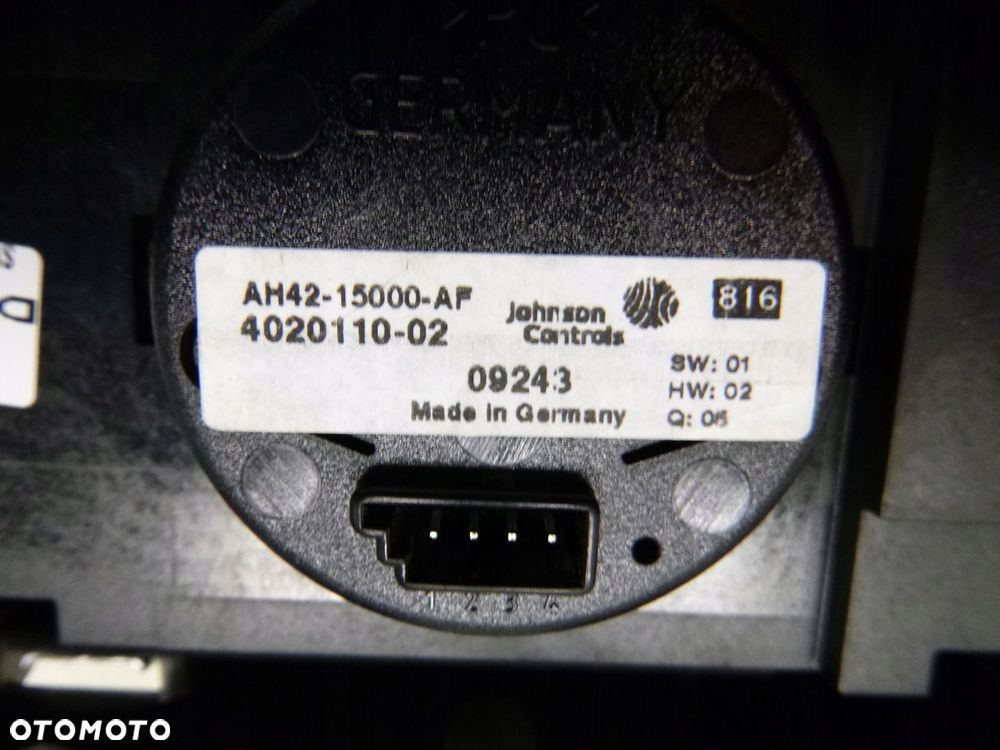 LAND ROVER DISCOVERY IV L319 PANEL STEROWANIA RADIA ZEGAR ORYGINAŁ - 8