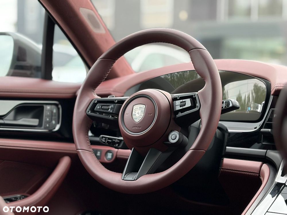 Porsche Panamera - 15