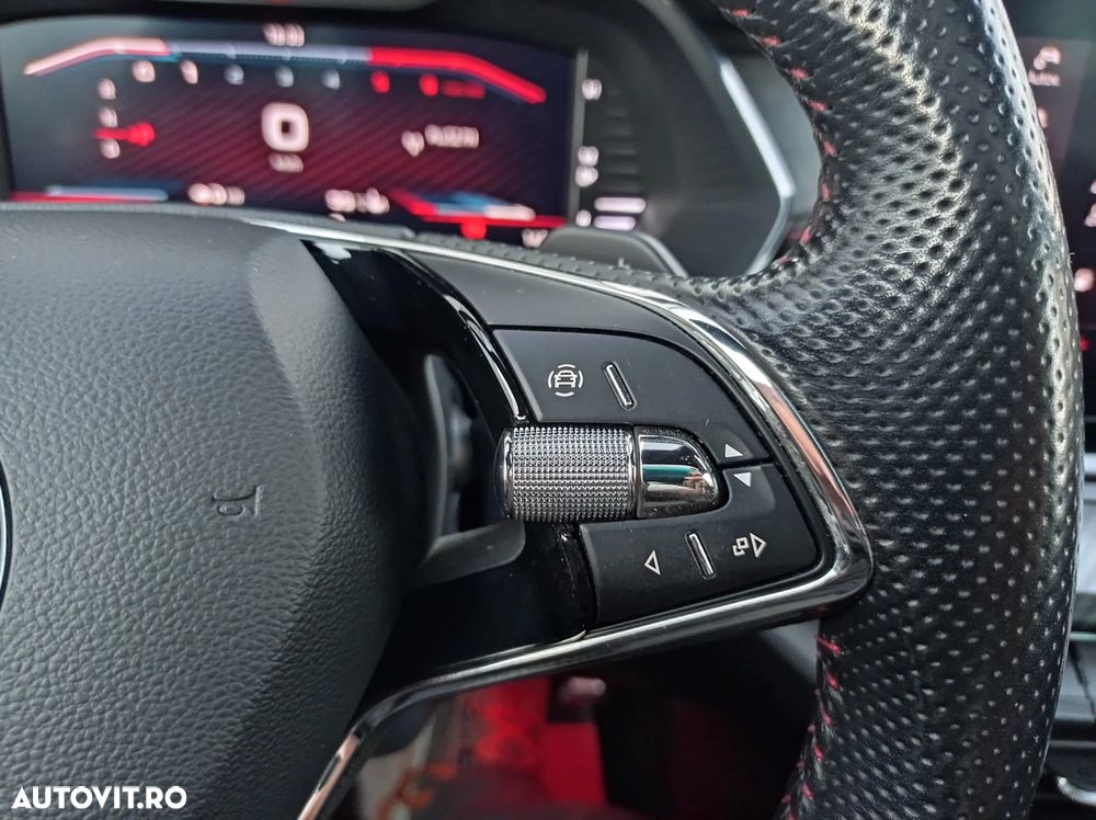 Skoda Octavia Combi RS 2.0 TDI DSG 4X4 - 30