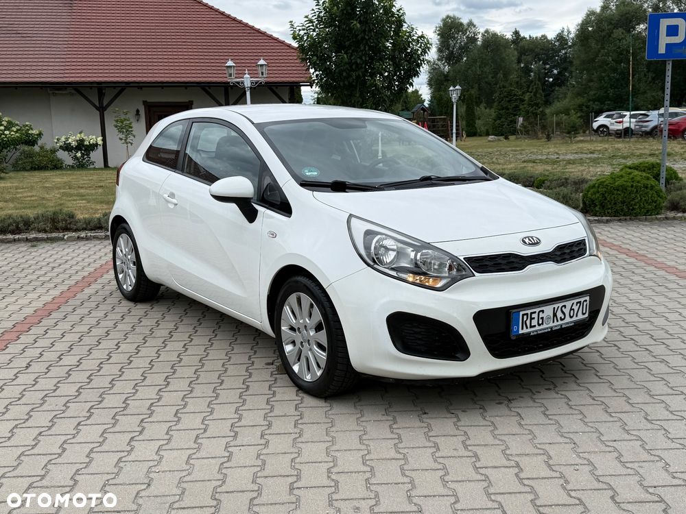 Kia Rio 1.2 Attract - 2