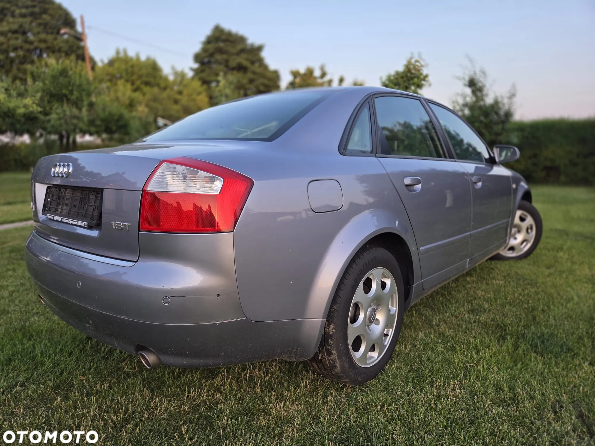 Audi A4 1.8 T multitronic - 14