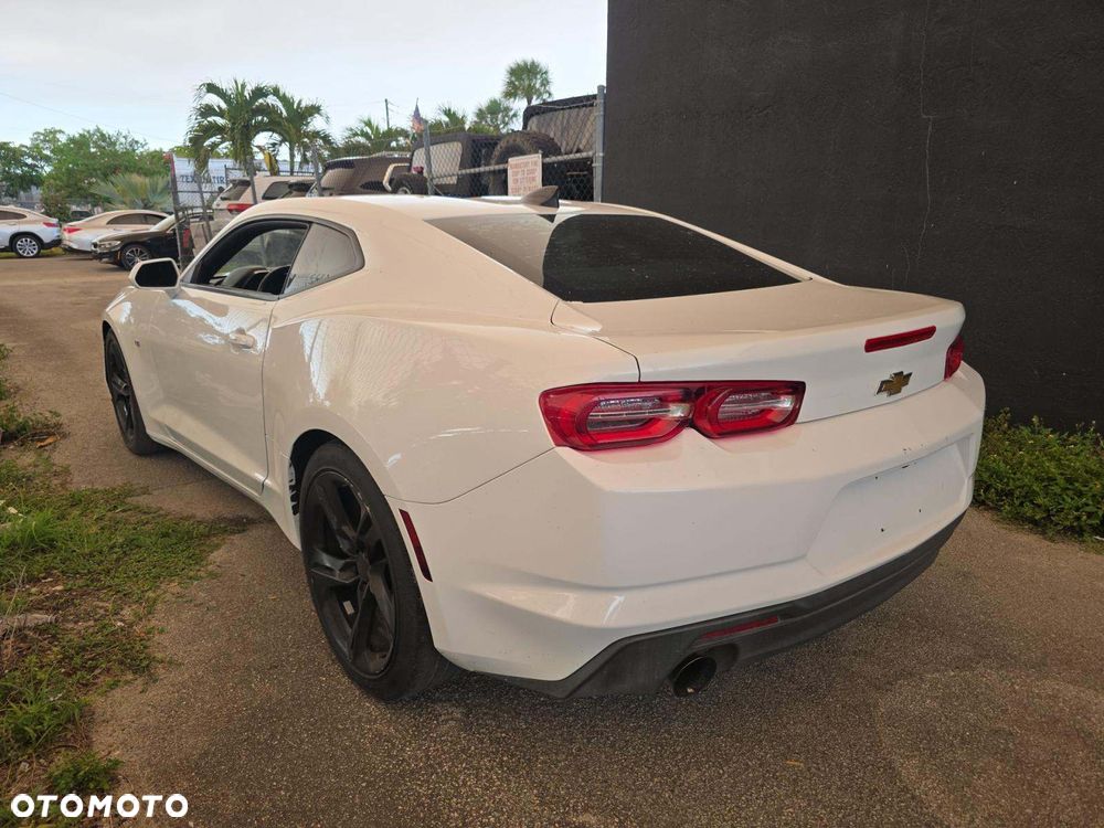 Chevrolet Camaro - 5