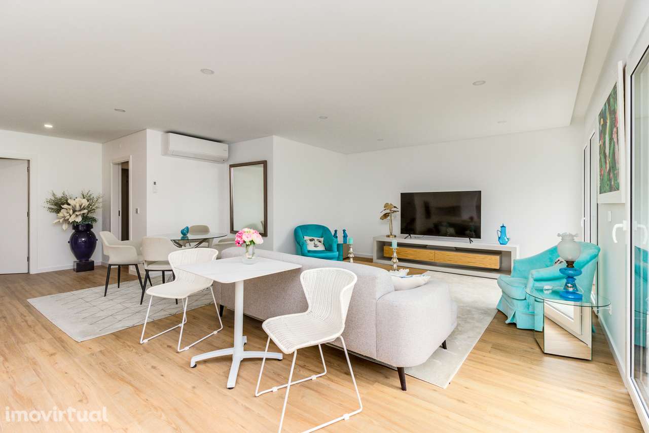 Luxo, Modernidade e Conforto: Desfrute de um Magnífico T3 com Domótica - Grande imagem: 4/21