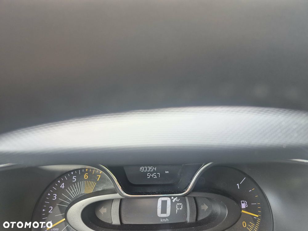 Renault Captur 1.2 TCe Zen EDC - 3