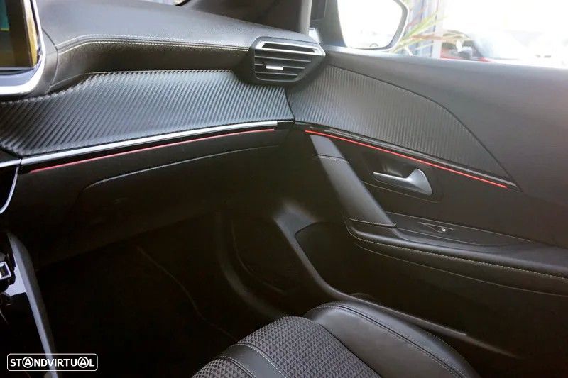 Peugeot e-208 50 kWh GT Line - 34