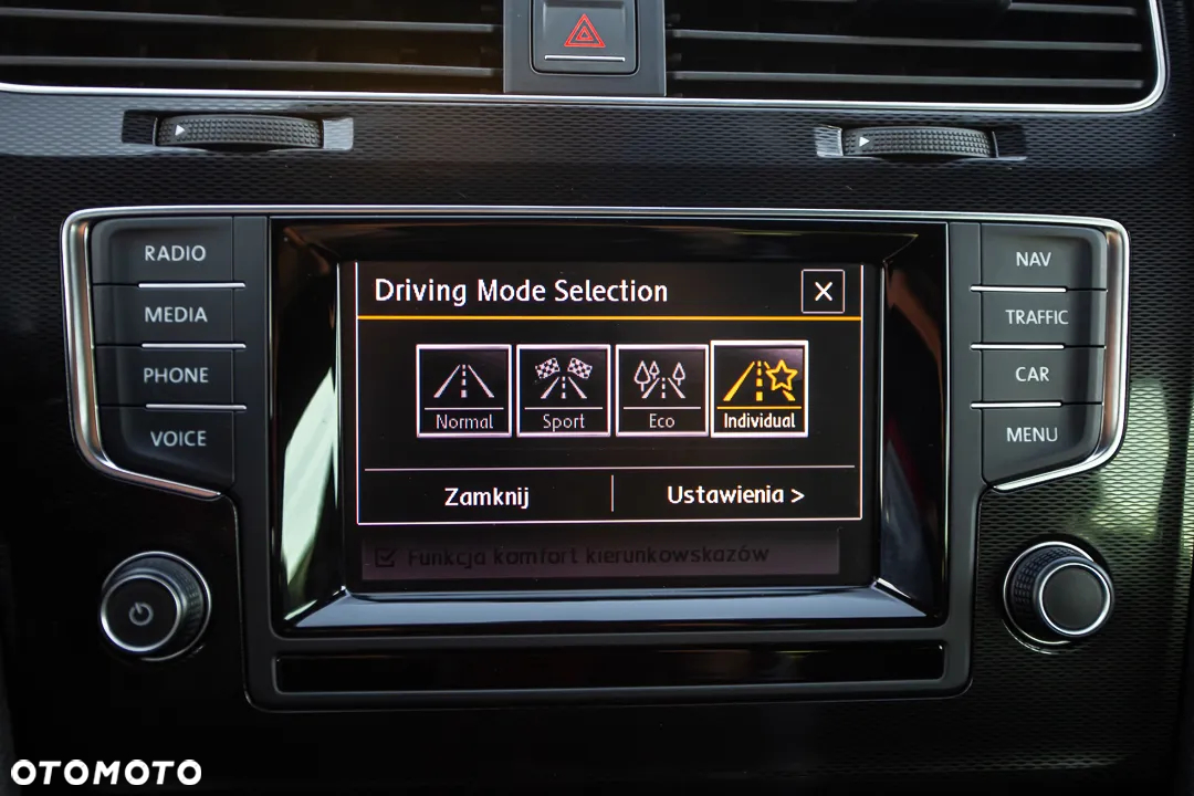 Volkswagen Golf GTD (BlueMotion Technology) - 25