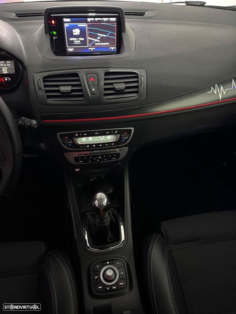 Renault Mégane Coupe 1.5 dCi GT Line SS - 15