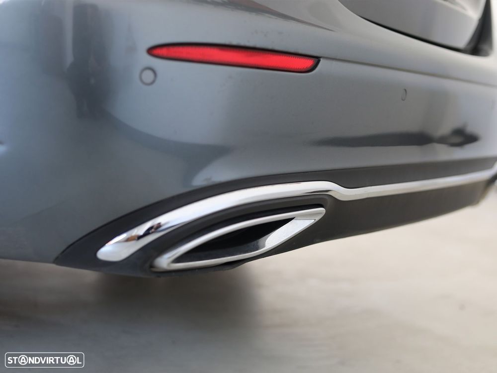 Mercedes-Benz E 220 d Avantgarde - 27