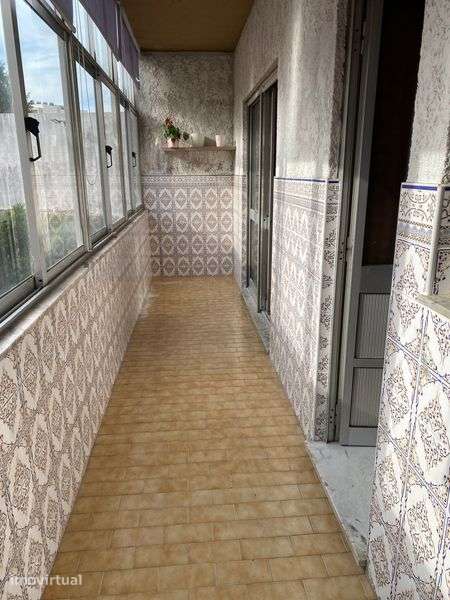 Arrendamento T3 com garagem fechada - Grande imagem: 3/11