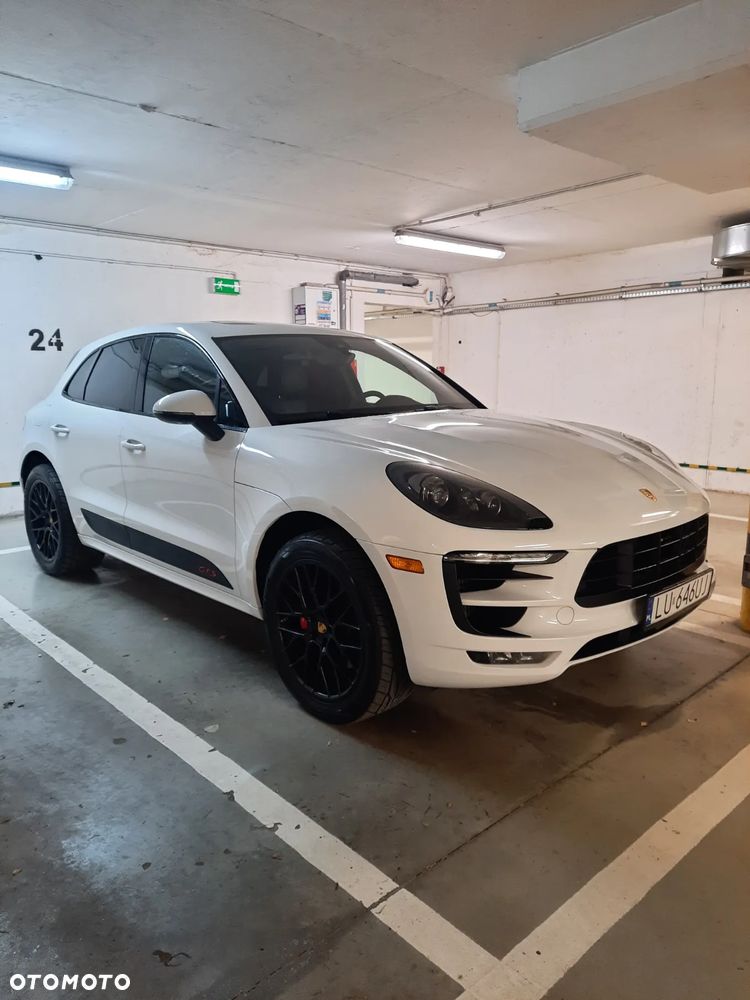 Porsche Macan - 32