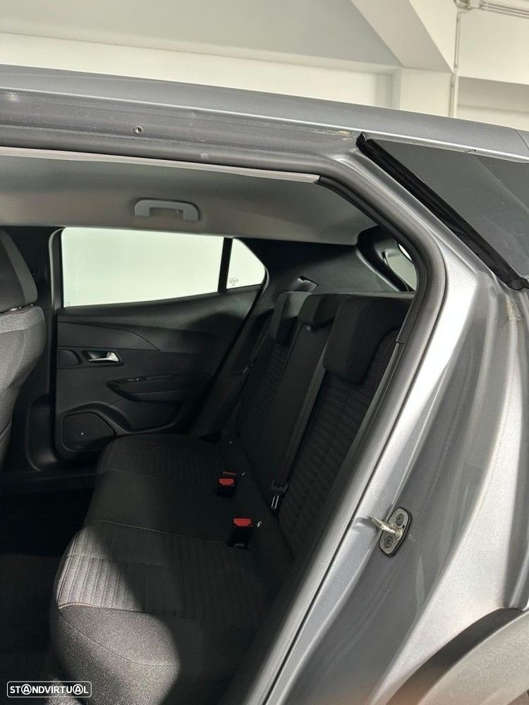 Peugeot 2008 1.2 PureTech Active Pack EAT8 - 13