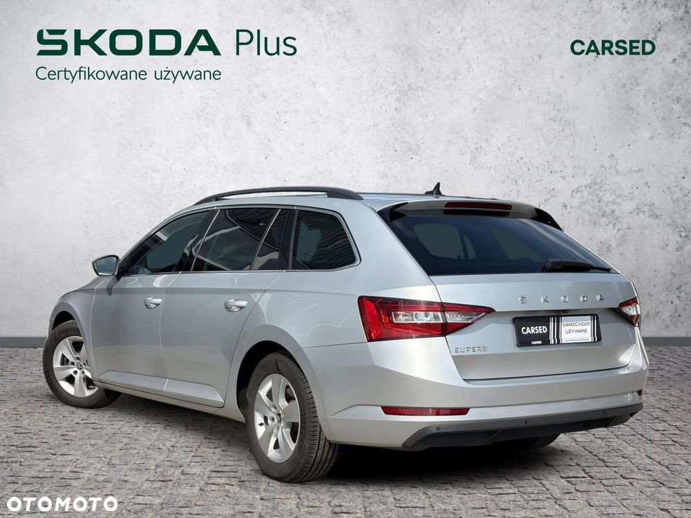 Skoda Superb 2.0 TDI SCR Ambition DSG - 5