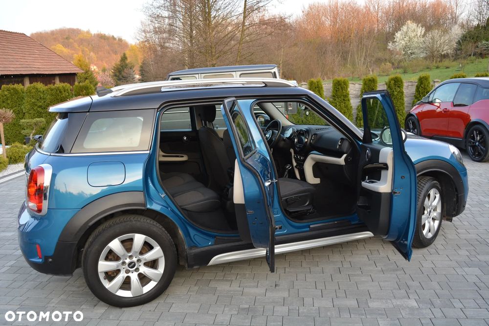 MINI Countryman Cooper SE ALL4 Shadow Edition - 12