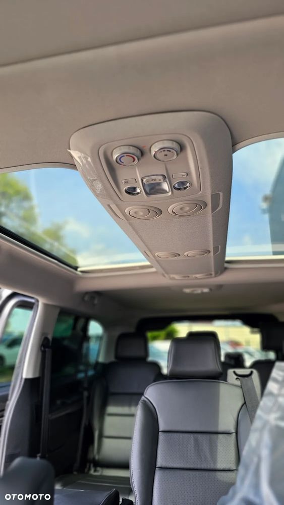 Peugeot Traveller 2.2 BlueHDi Long Business VIP EAT8 - 16
