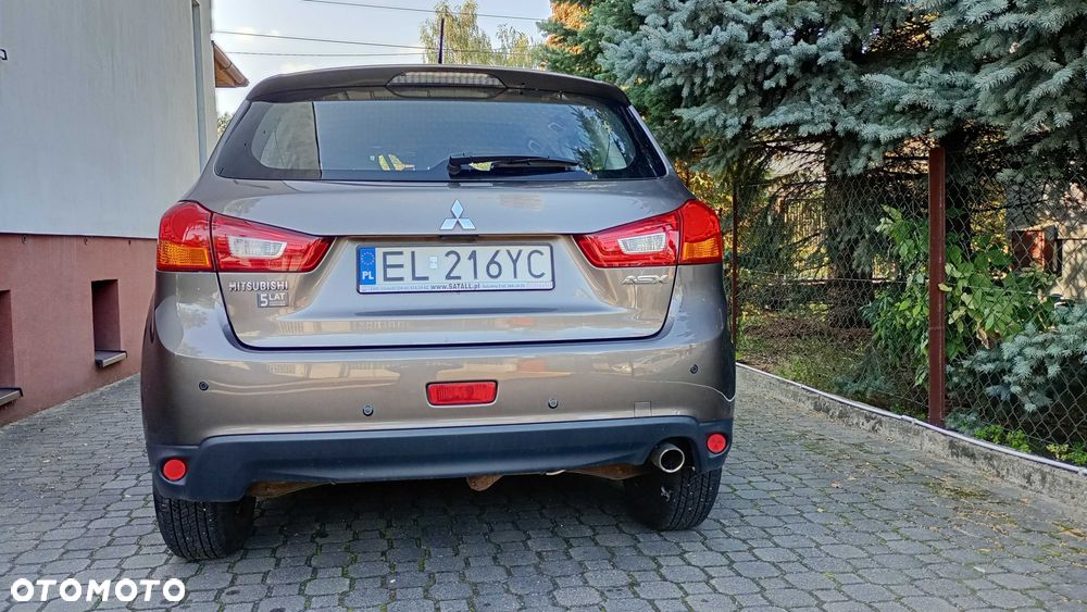 Mitsubishi ASX - 4