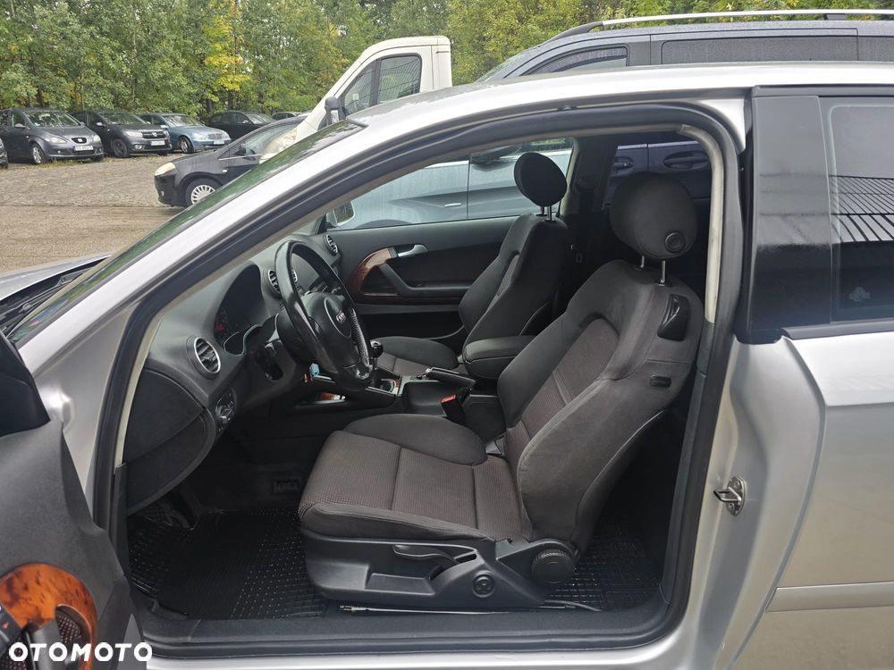 Audi A3 3-drzwiowe 2.0 TDI Ambiente - 7