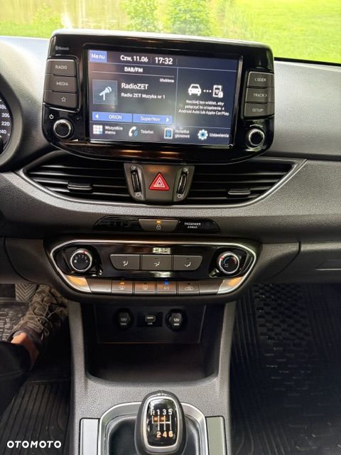 Hyundai i30 1.5 DPI Modern - 11