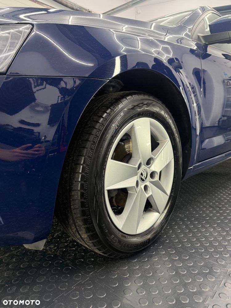 Skoda Octavia 1.6 TDI Ambition - 8