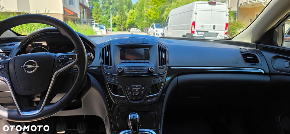 Opel Insignia - 12