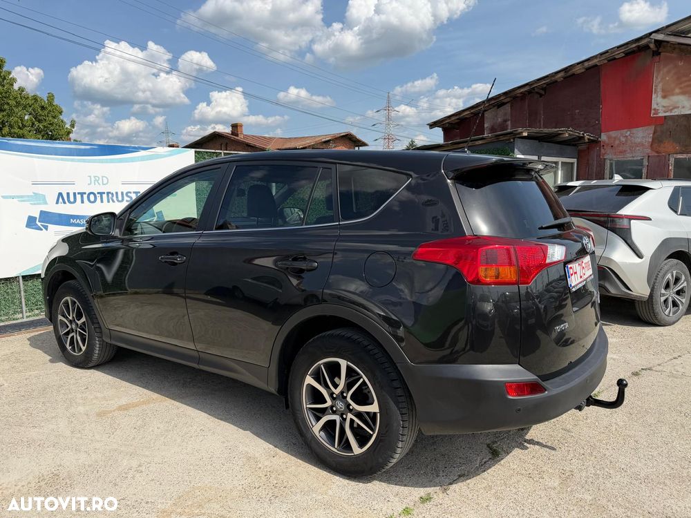 Toyota RAV4 2.0 D-4D 4x4 Executive - 4